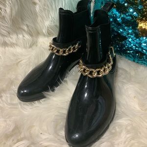 Black Rain boots
